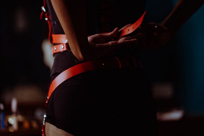 Alternatives to Pornography That Still Offer Pleasure